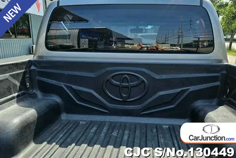 2018 Toyota / Hilux / Revo Stock No. 130449