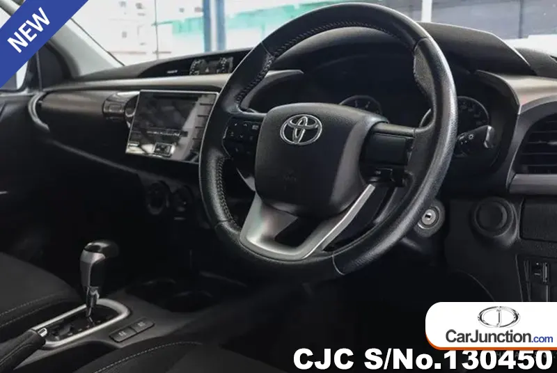 Toyota Hilux in Silver for Sale Image 10