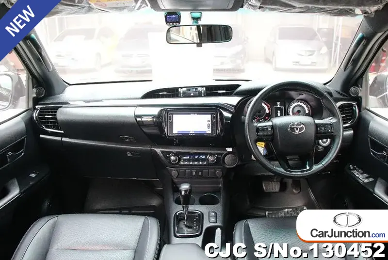 2019 Toyota / Hilux / Revo Stock No. 130452