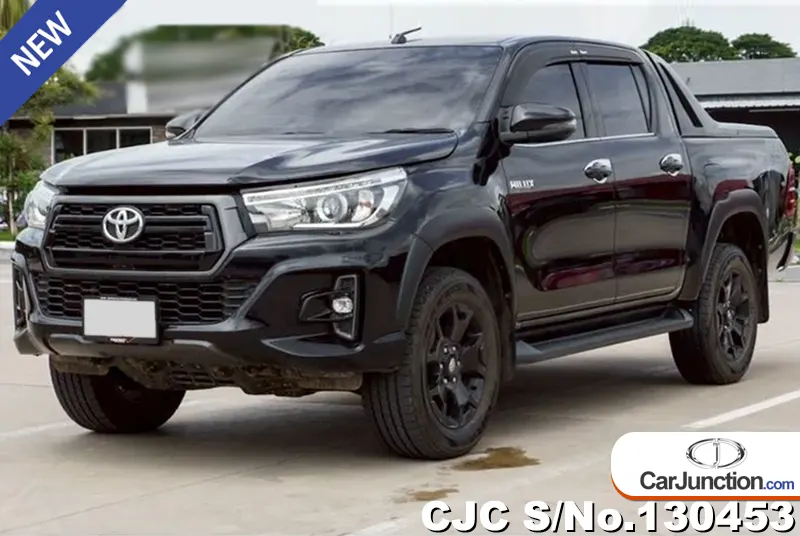 Toyota Hilux in Black for Sale Image 3
