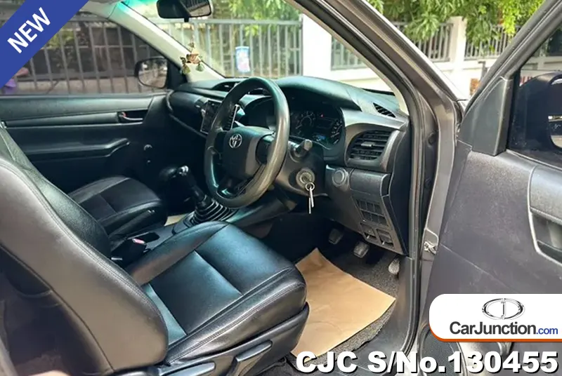 2017 Toyota / Hilux Stock No. 130455