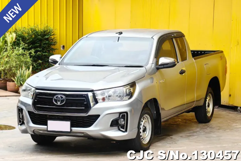 2019 Toyota / Hilux / Revo Stock No. 130457