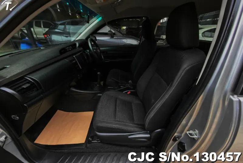 Toyota Hilux in Silver for Sale Image 8