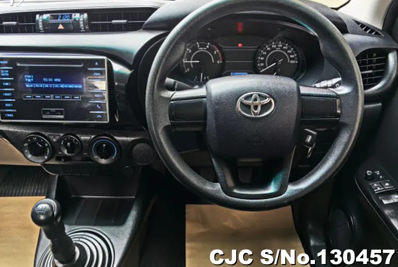 Toyota Hilux in Silver for Sale Image 9