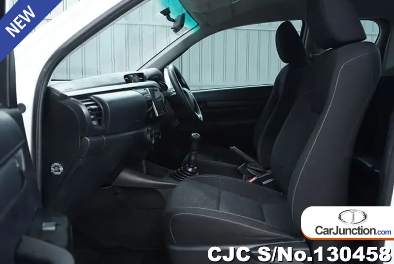 2019 Toyota / Hilux / Revo Stock No. 130458
