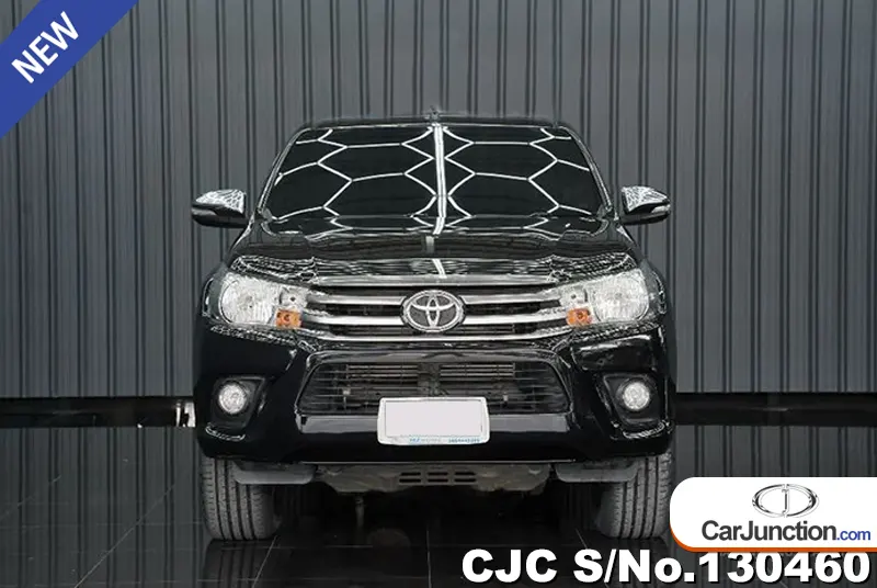 2017 Toyota / Hilux / Revo Stock No. 130460