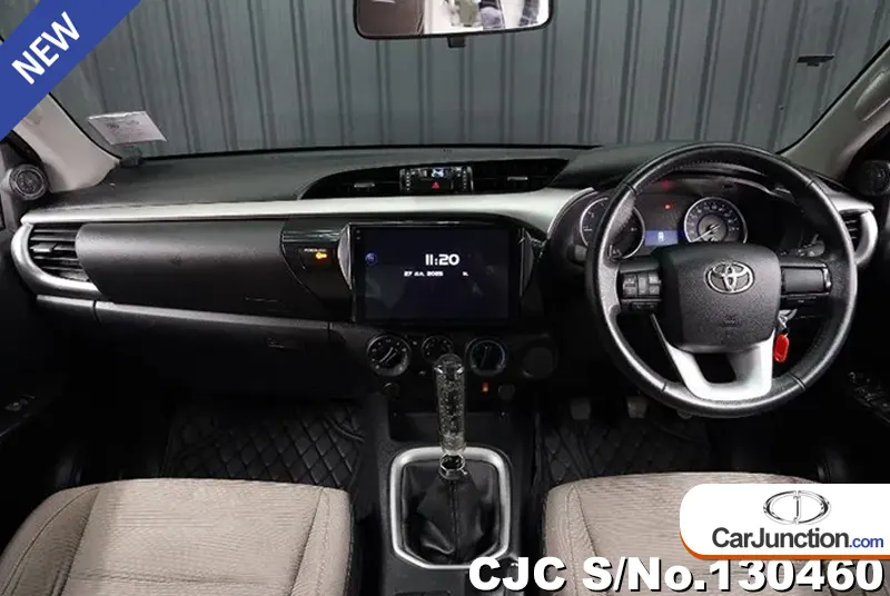 2017 Toyota / Hilux / Revo Stock No. 130460