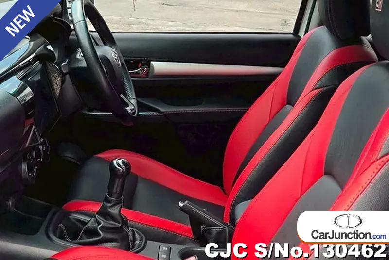 2019 Toyota / Hilux / Revo Stock No. 130462