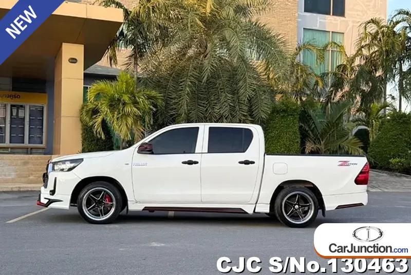 2020 Toyota / Hilux / Revo Stock No. 130463
