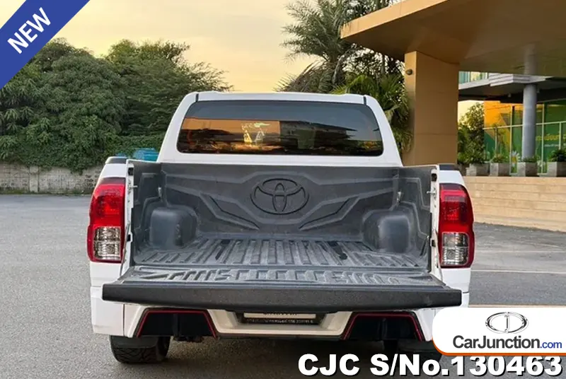 2020 Toyota / Hilux / Revo Stock No. 130463