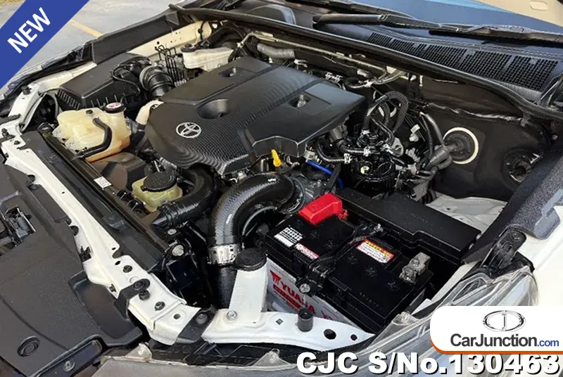 Toyota Hilux in White for Sale Image 14