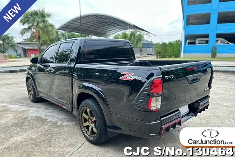 Toyota Hilux in Black for Sale Image 1
