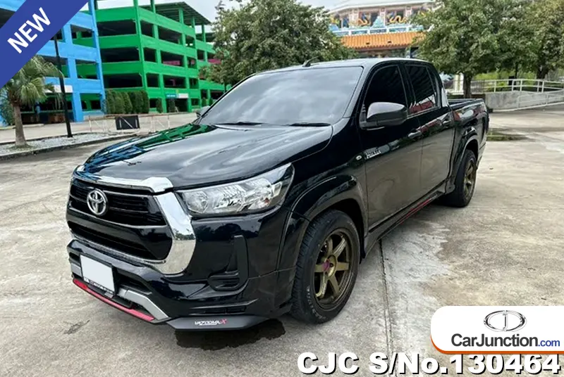 Toyota Hilux in Black for Sale Image 3