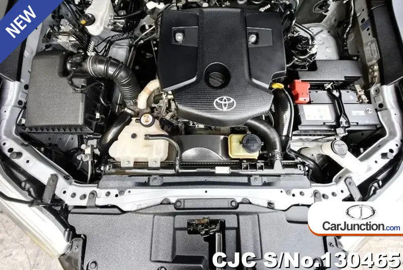 Toyota Hilux in Silver for Sale Image 11