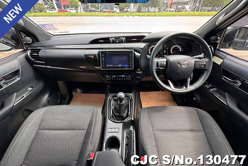 2019 Toyota / Hilux / Revo Rocco Stock No. 130477