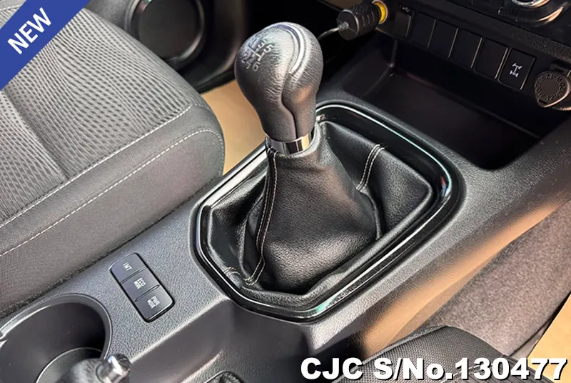 2019 Toyota / Hilux / Revo Rocco Stock No. 130477