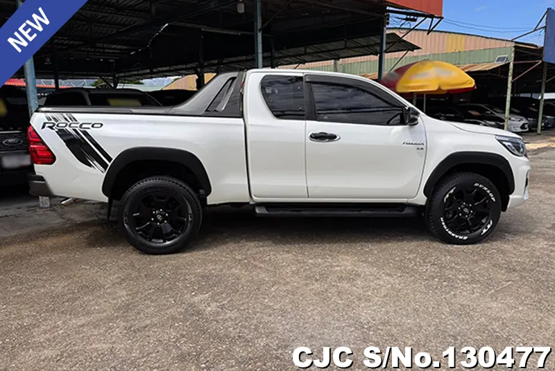 2019 Toyota / Hilux / Revo Rocco Stock No. 130477