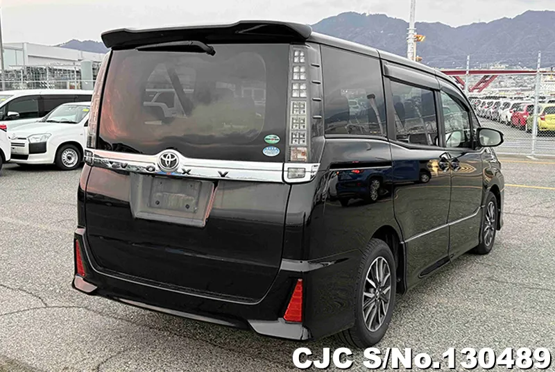 2015 Toyota / Voxy Stock No. 130489