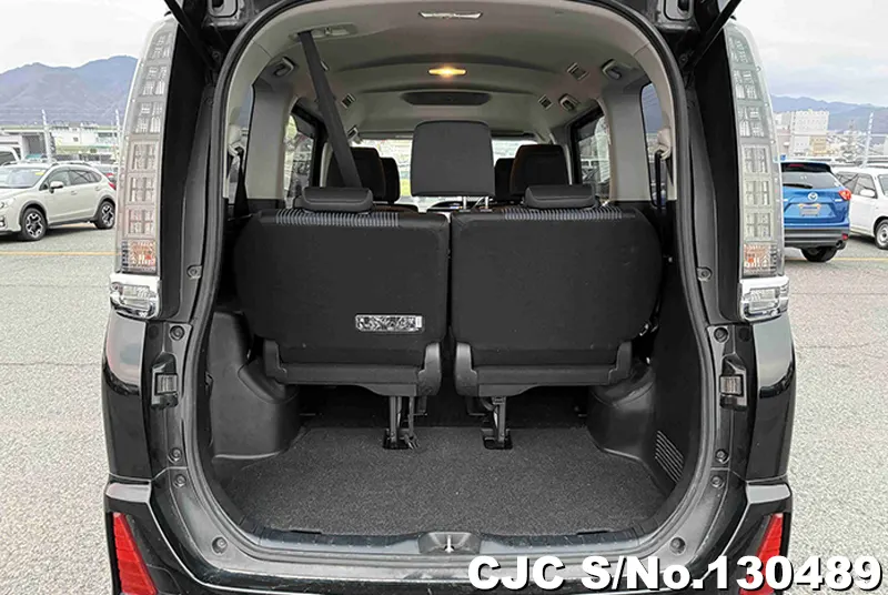 2015 Toyota / Voxy Stock No. 130489