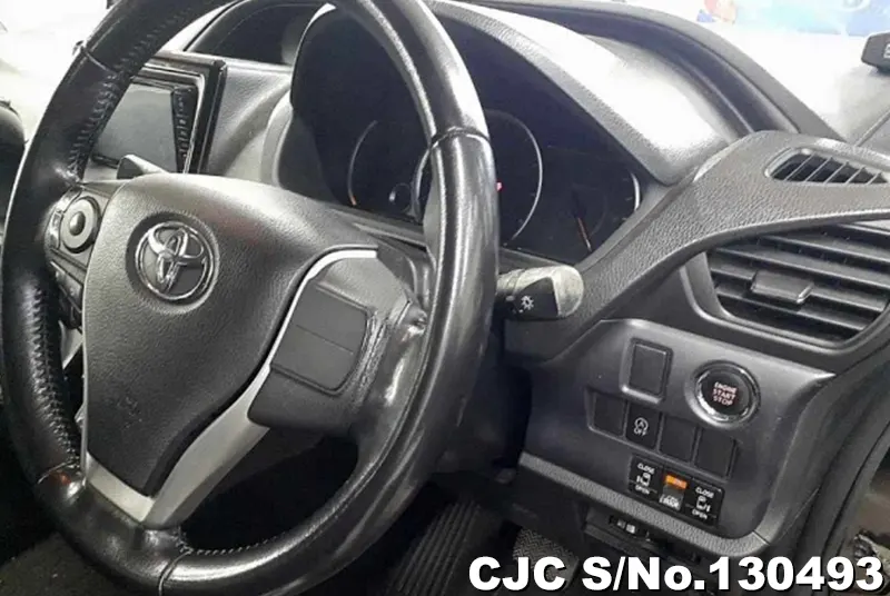 2015 Toyota / Voxy Stock No. 130493