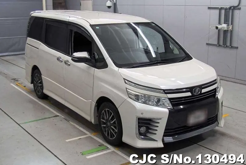 2015 Toyota / Voxy Stock No. 130494