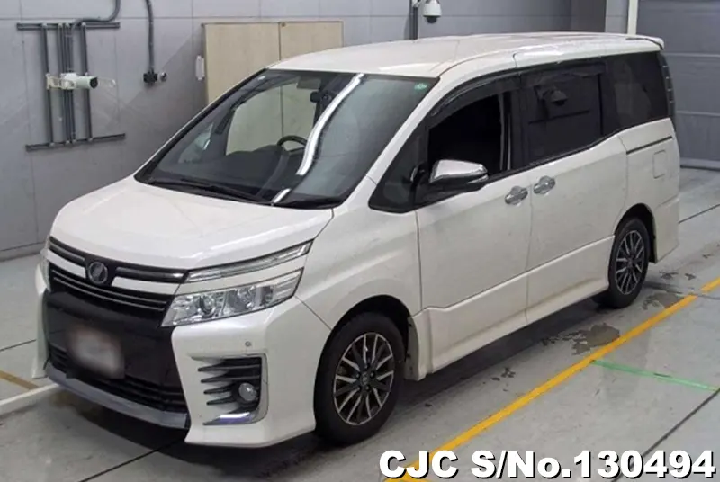 2015 Toyota / Voxy Stock No. 130494