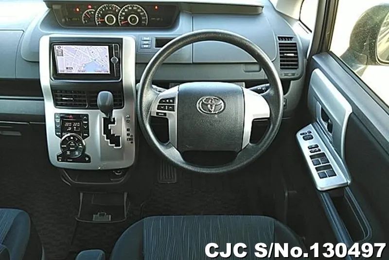 2012 Toyota / Noah Stock No. 130497