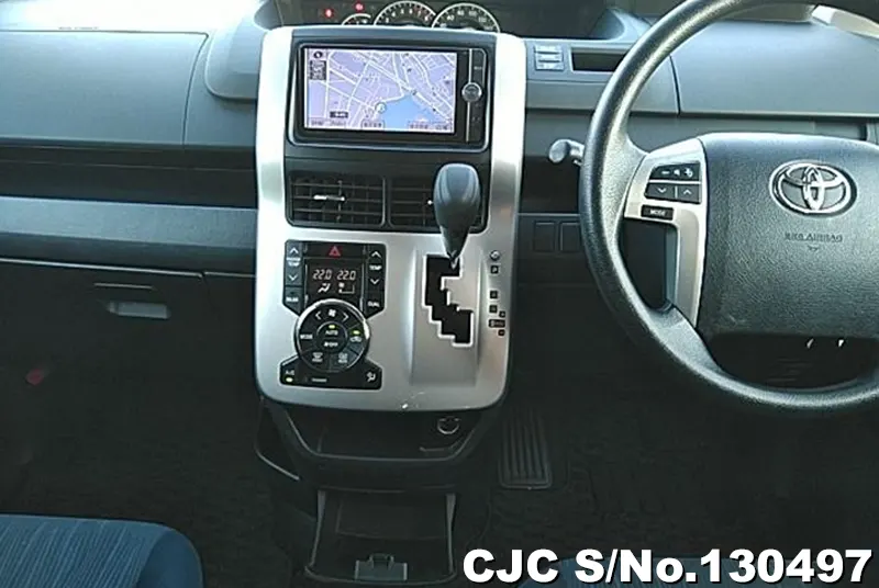 2012 Toyota / Noah Stock No. 130497