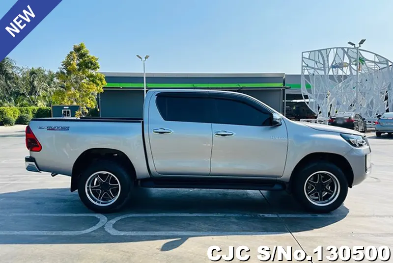 2021 Toyota / Hilux / Revo Stock No. 130500