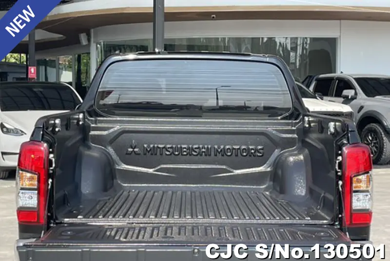 2019 Mitsubishi / Triton Stock No. 130501