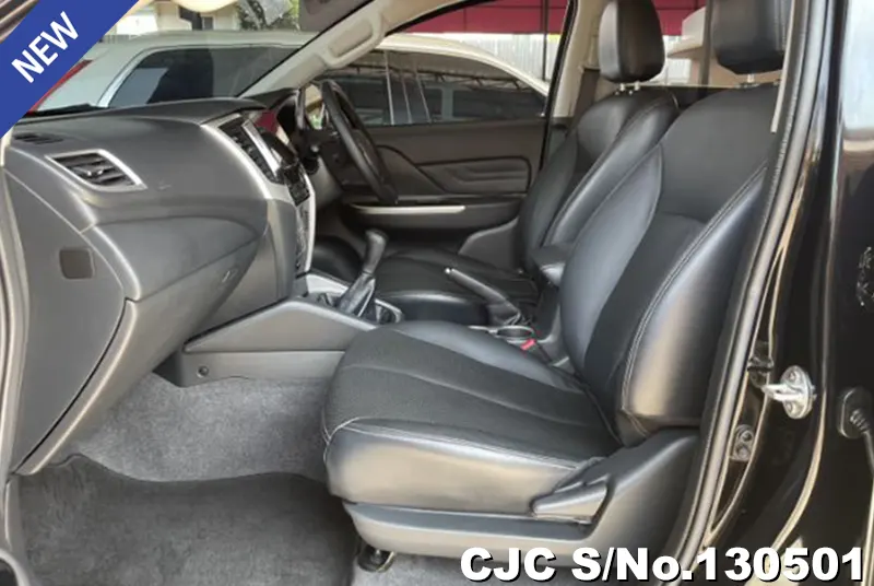 2019 Mitsubishi / Triton Stock No. 130501