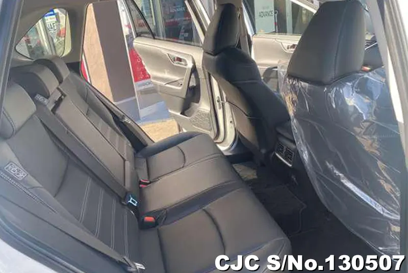 2025 Toyota / Rav4 Stock No. 130507