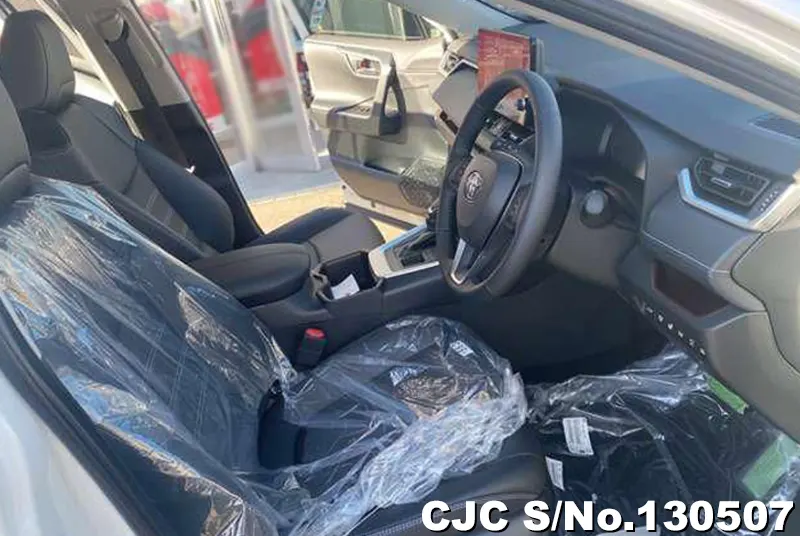 2025 Toyota / Rav4 Stock No. 130507