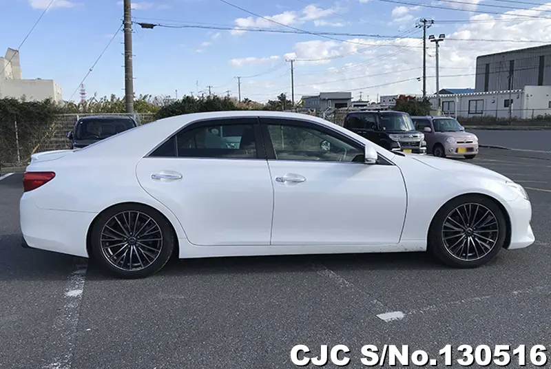 2015 Toyota / Mark X Stock No. 130516