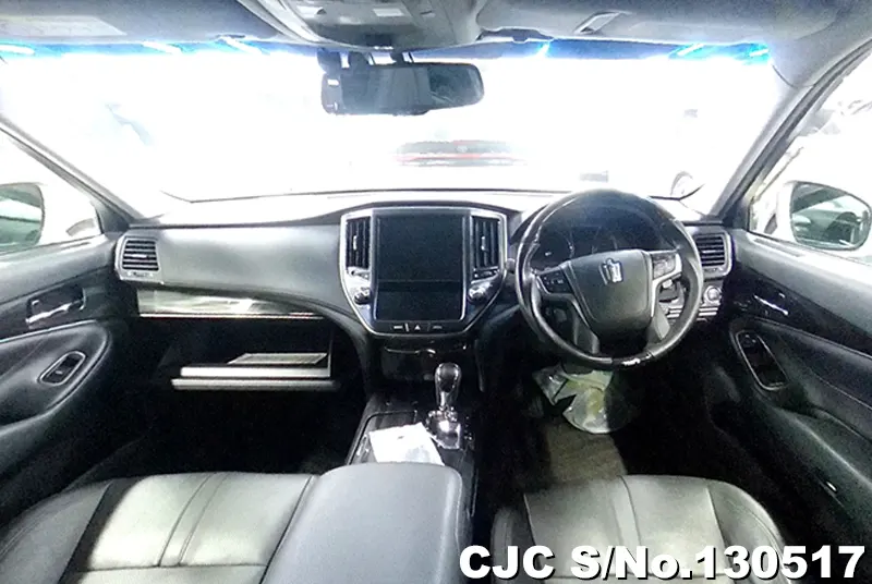 2015 Toyota / Crown Stock No. 130517