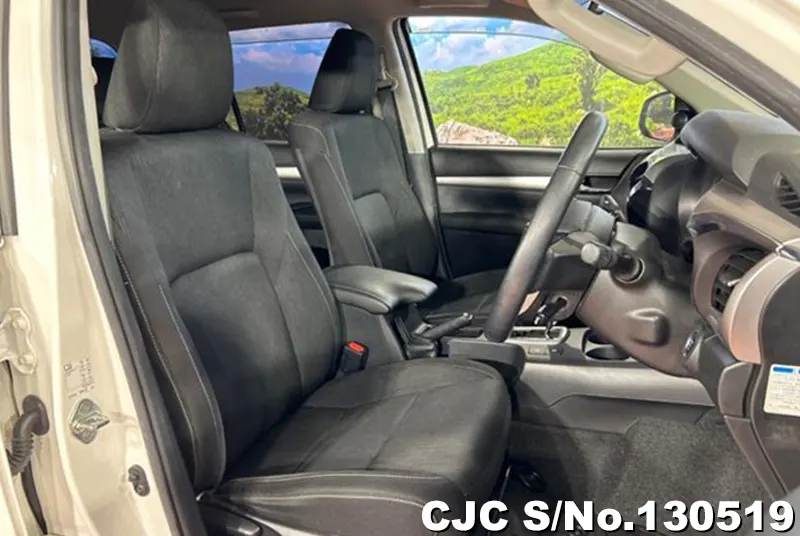 2020 Toyota / Hilux Stock No. 130519