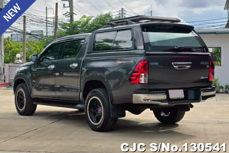 2016 Toyota / Hilux / Revo Stock No. 130541