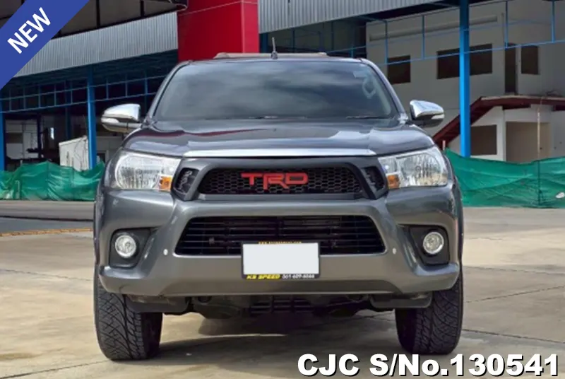 2016 Toyota / Hilux / Revo Stock No. 130541