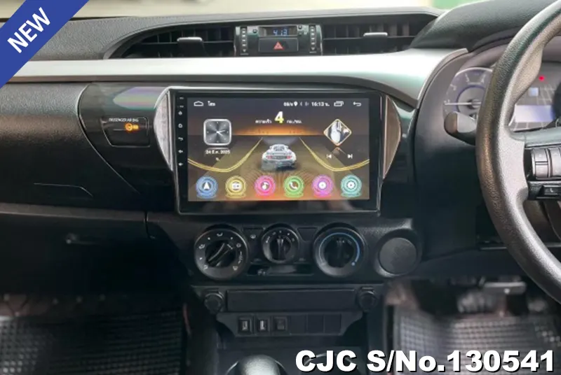 2016 Toyota / Hilux / Revo Stock No. 130541