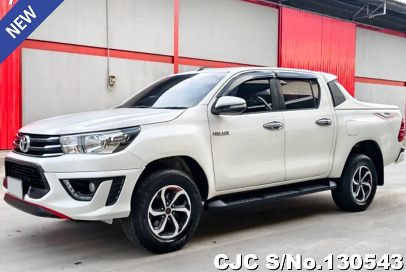 2016 Toyota / Hilux / Revo Stock No. 130543