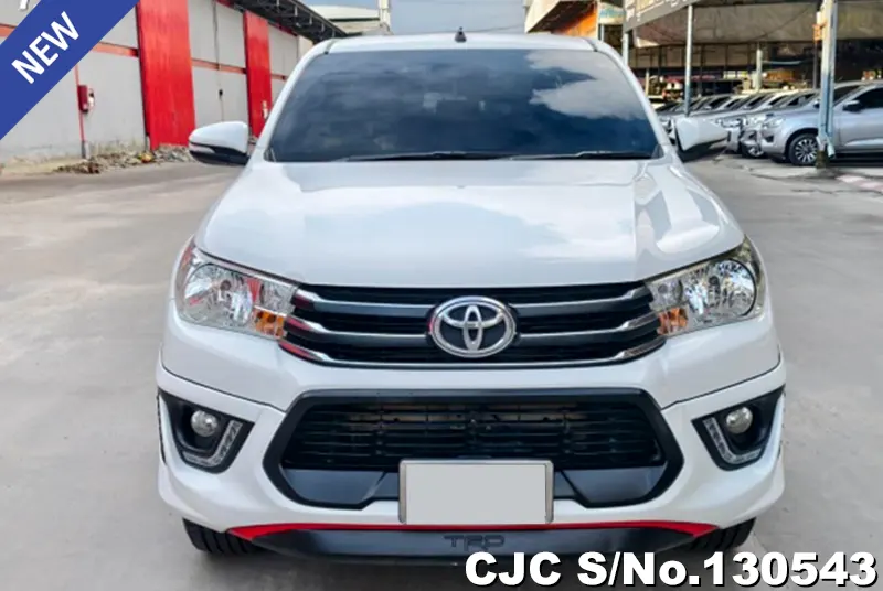 2016 Toyota / Hilux / Revo Stock No. 130543