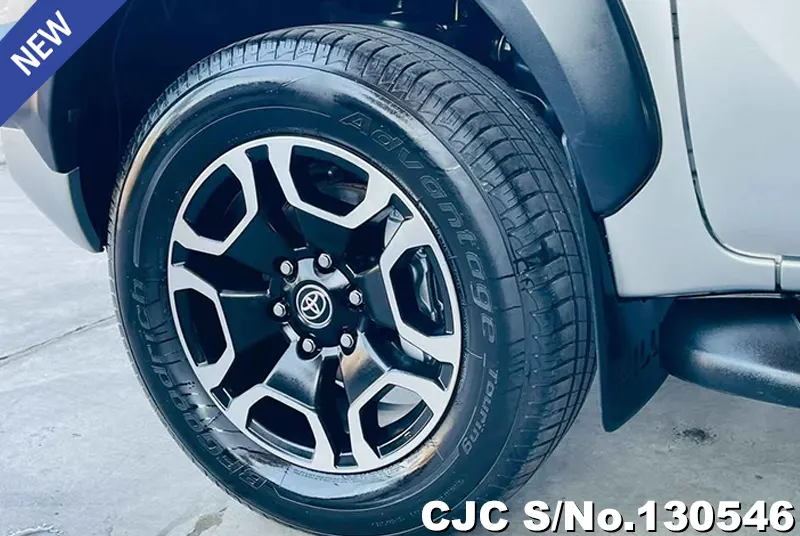 2024 Toyota / Hilux / Revo Stock No. 130546