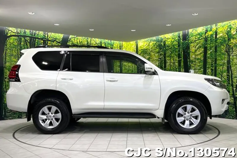 2020 Toyota / Land Cruiser Prado Stock No. 130574