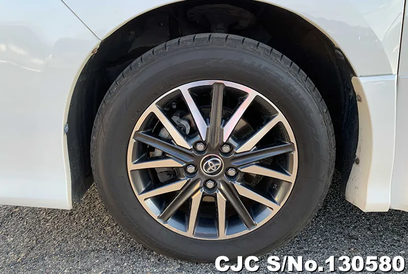 2016 Toyota / Voxy Stock No. 130580