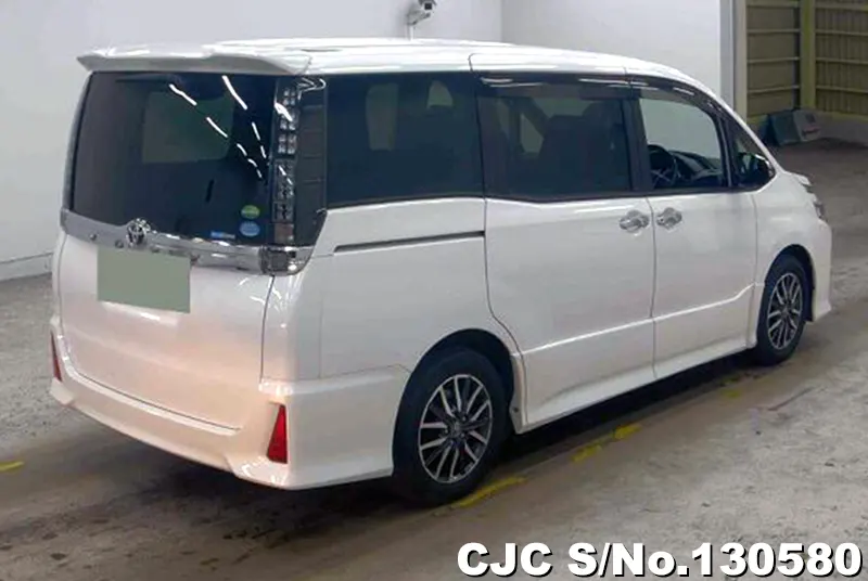 2016 Toyota / Voxy Stock No. 130580