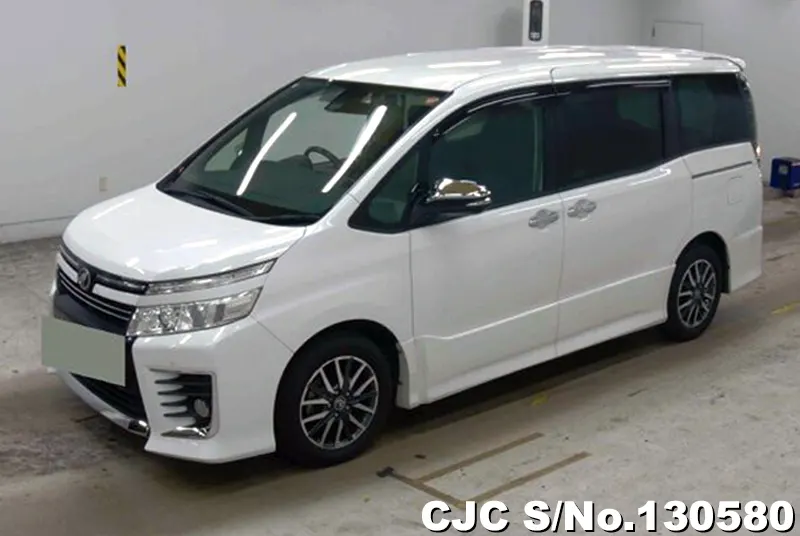 2016 Toyota / Voxy Stock No. 130580