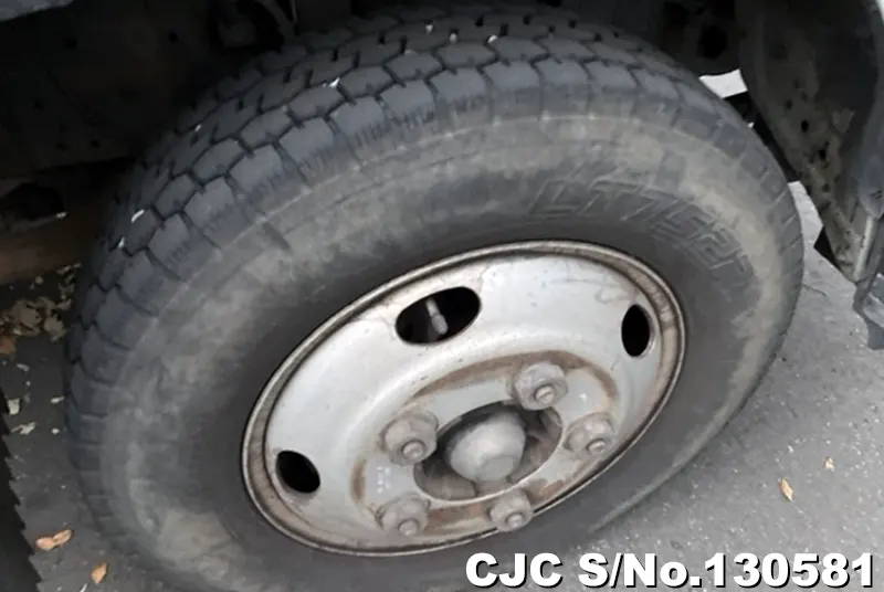 2006 Isuzu / Elf Stock No. 130581