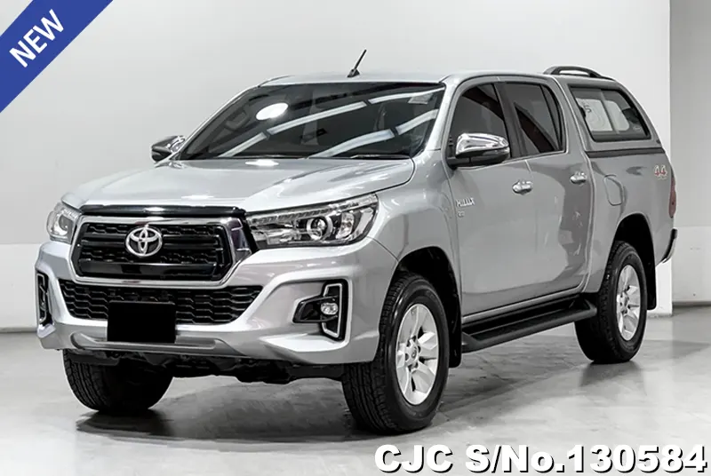 2019 Toyota / Hilux / Revo Stock No. 130584