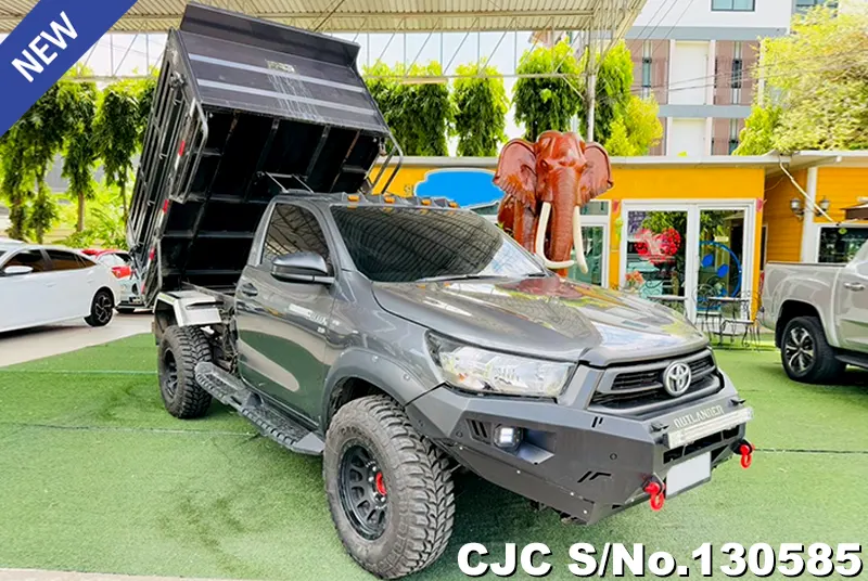 2025 Toyota / Hilux / Revo Stock No. 130585