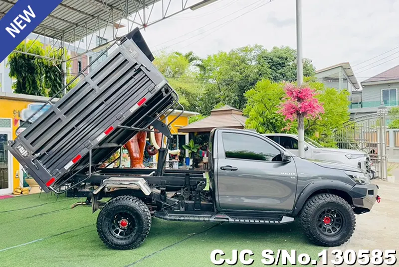 2025 Toyota / Hilux / Revo Stock No. 130585